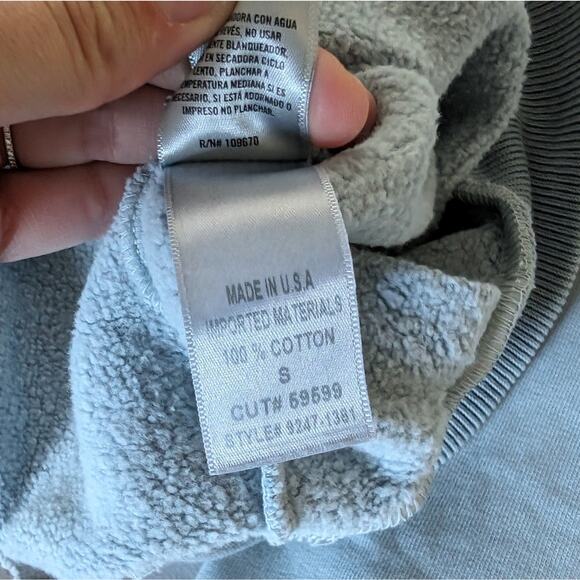 Citizens of Humanity Celia Oversized Blue Cropped Front Tie Sweatshirt, size S - Picture 3 of 4